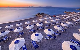 Riviera Del Sole Hotel Resort Spa