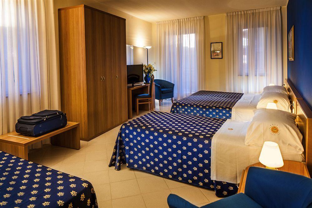 Riviera Del Sole Hotel Resort Spa Piraino Esterno foto