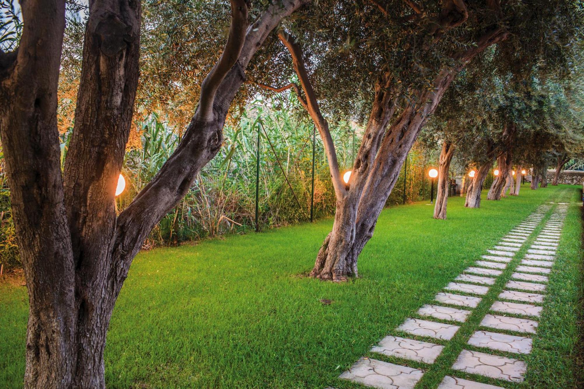 Riviera Del Sole Hotel Resort Spa Piraino Esterno foto