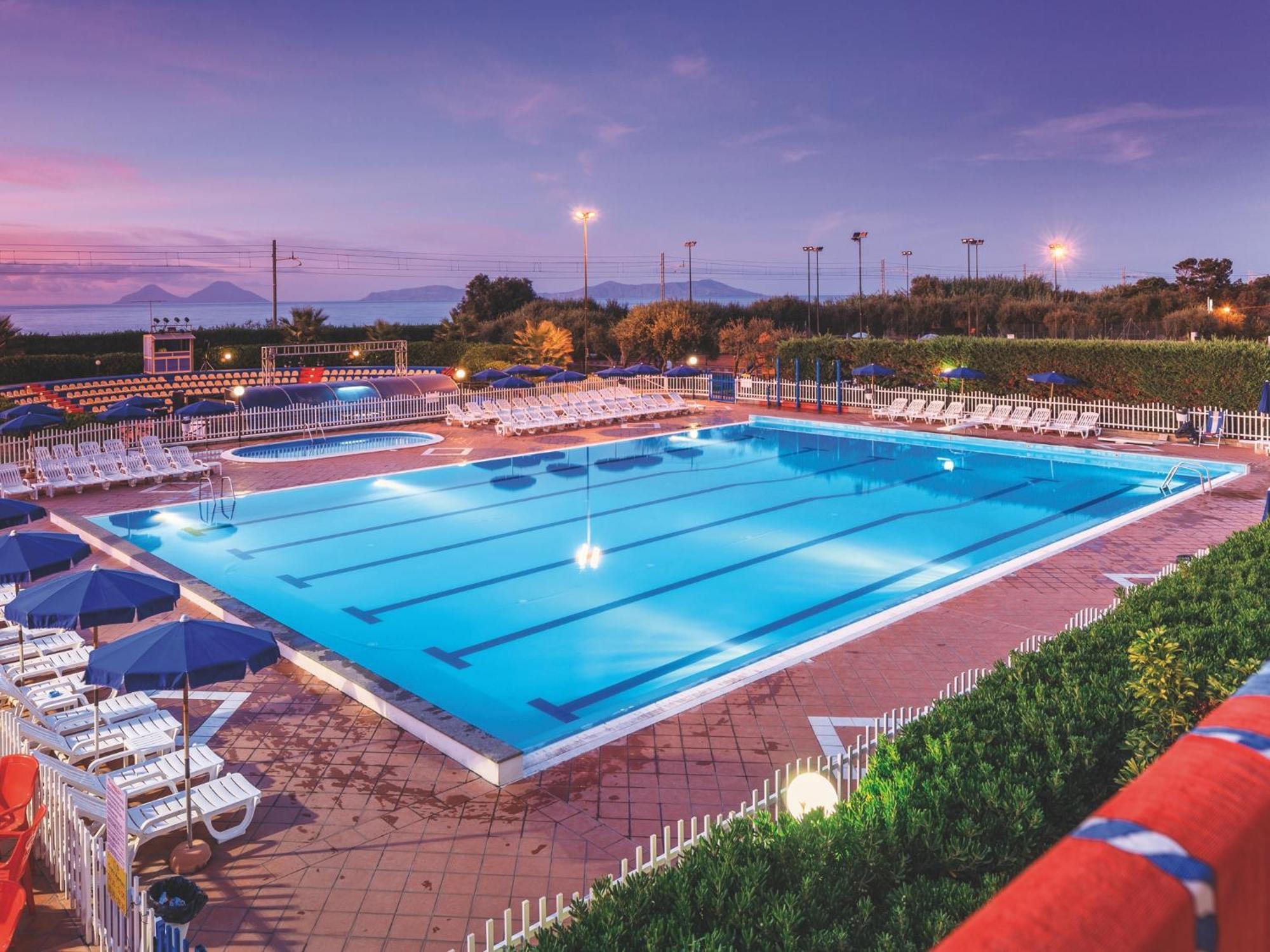 Riviera Del Sole Hotel Resort Spa Piraino Esterno foto