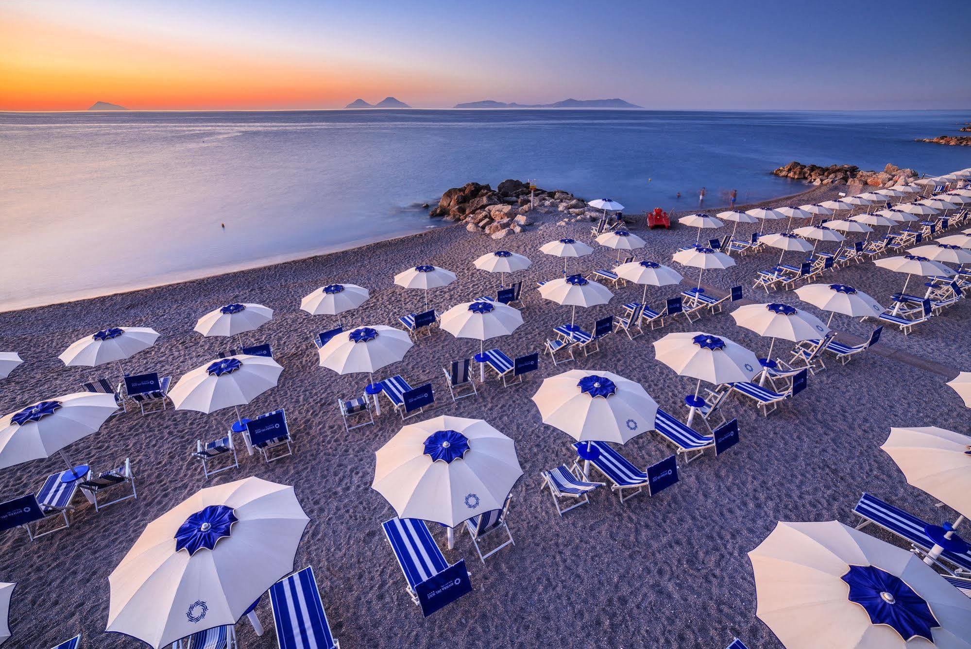 Riviera Del Sole Hotel Resort Spa Piraino Esterno foto
